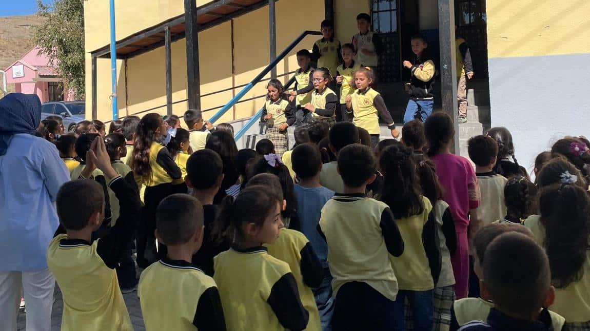 Okulumuzda İlköğretim Haftası Kutlandı
